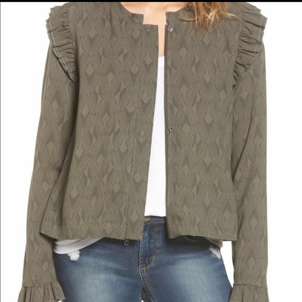 Hinge Olive Ruffle Crop Jacket L - Picture 2 of 15